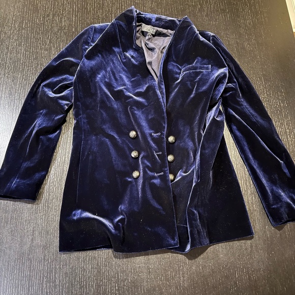 O.P.D.V Paris Elegant Velvet Navy Blue Blazer - Picture 1 of 4